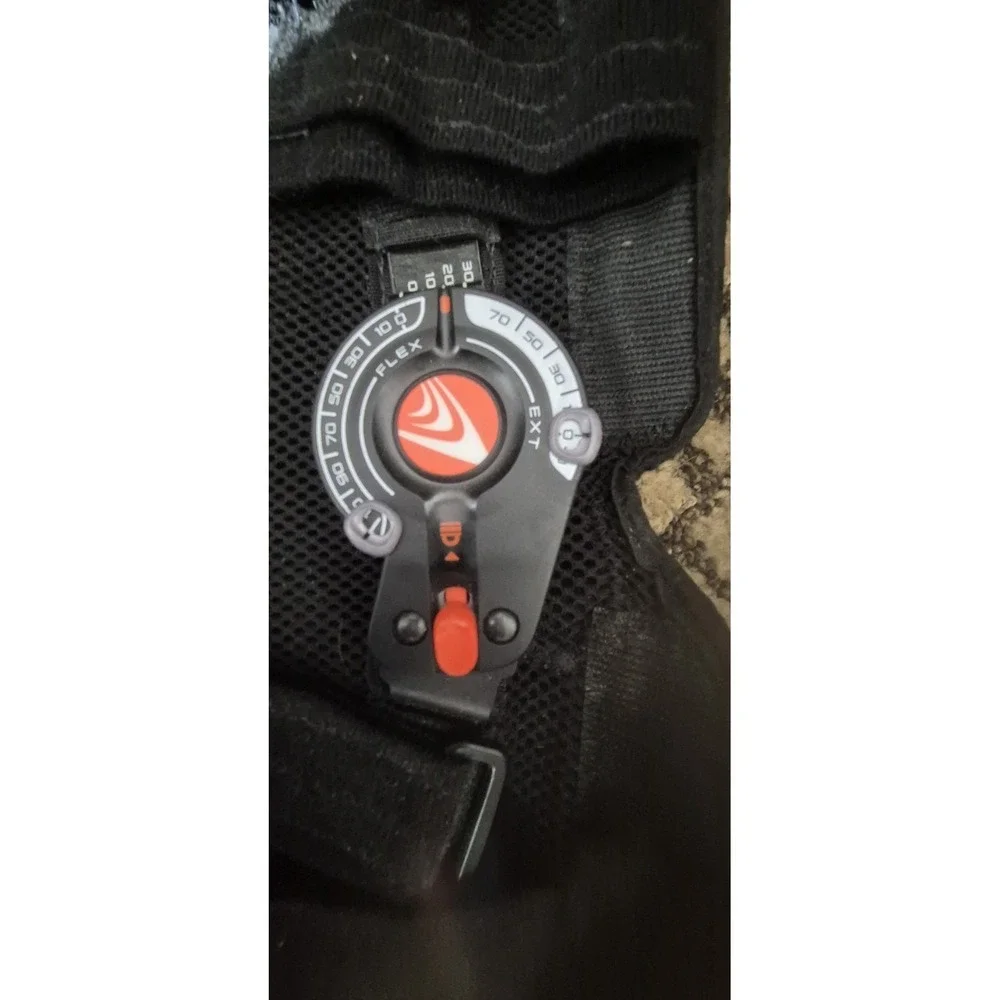 Breg T-Scope Premier Knee Brace Post-Op Hinged Support – Adjustable ROM